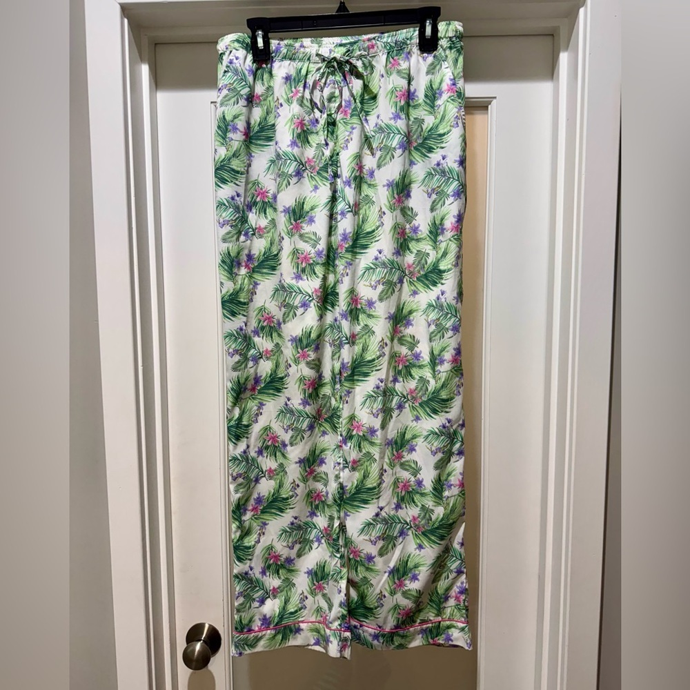Cynthia Rowley Floral Palm Tropical Pajama Set – Top & Pants Size L - Picture 7 of 17